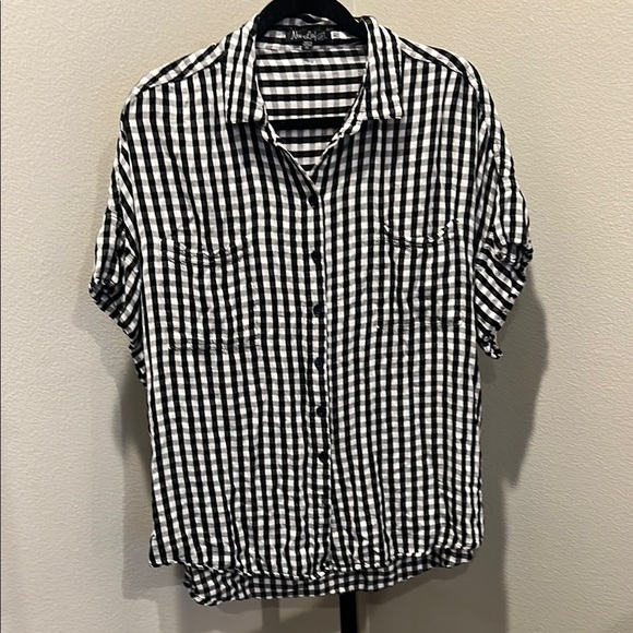 Black and White Gingham Button Down Shirt - Picture 1 of 3